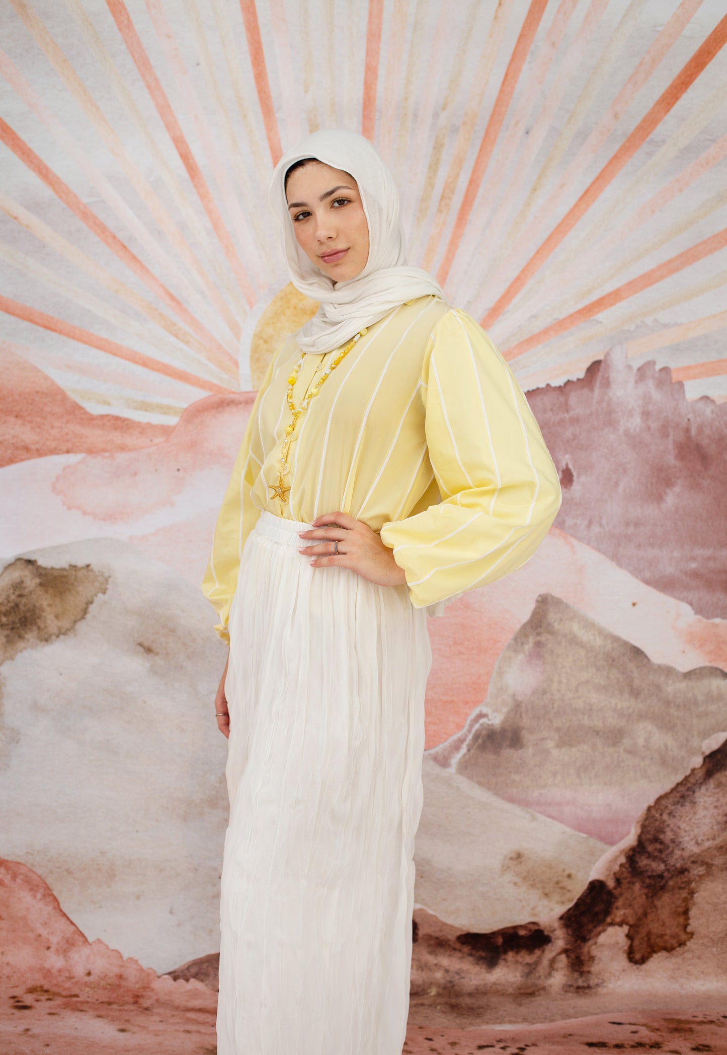 Pleated pants in White