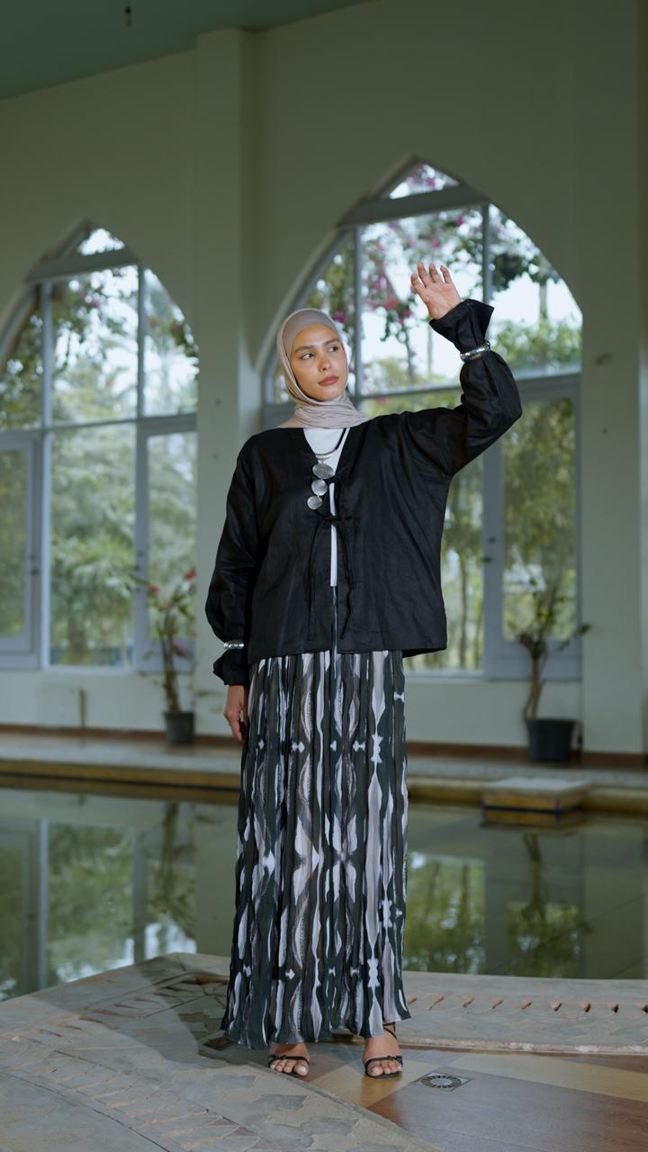 Black Linen top