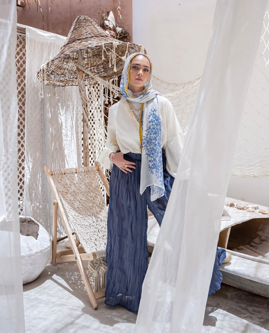 Pleated pants in Blue