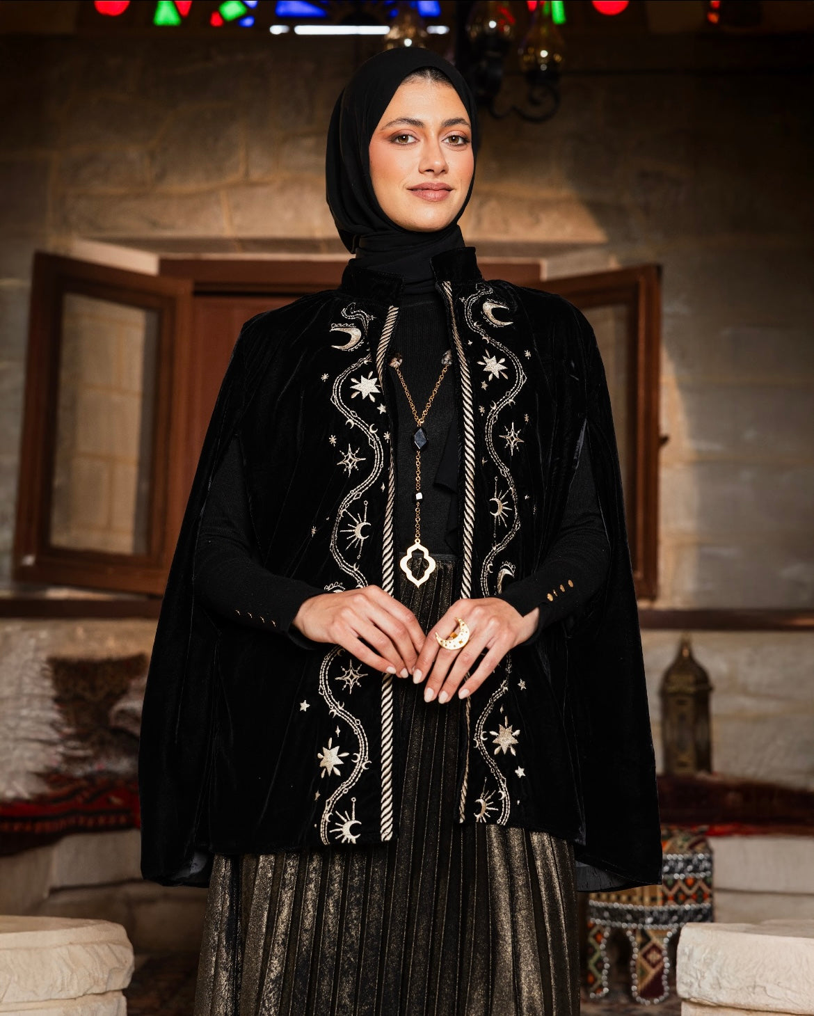 Falak Cape in Black