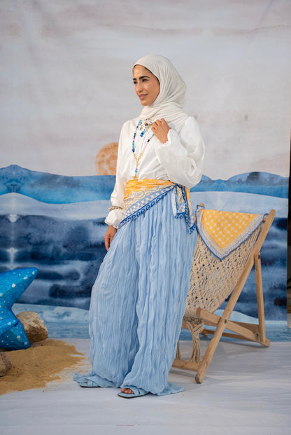 Pleated pants in Babyblue