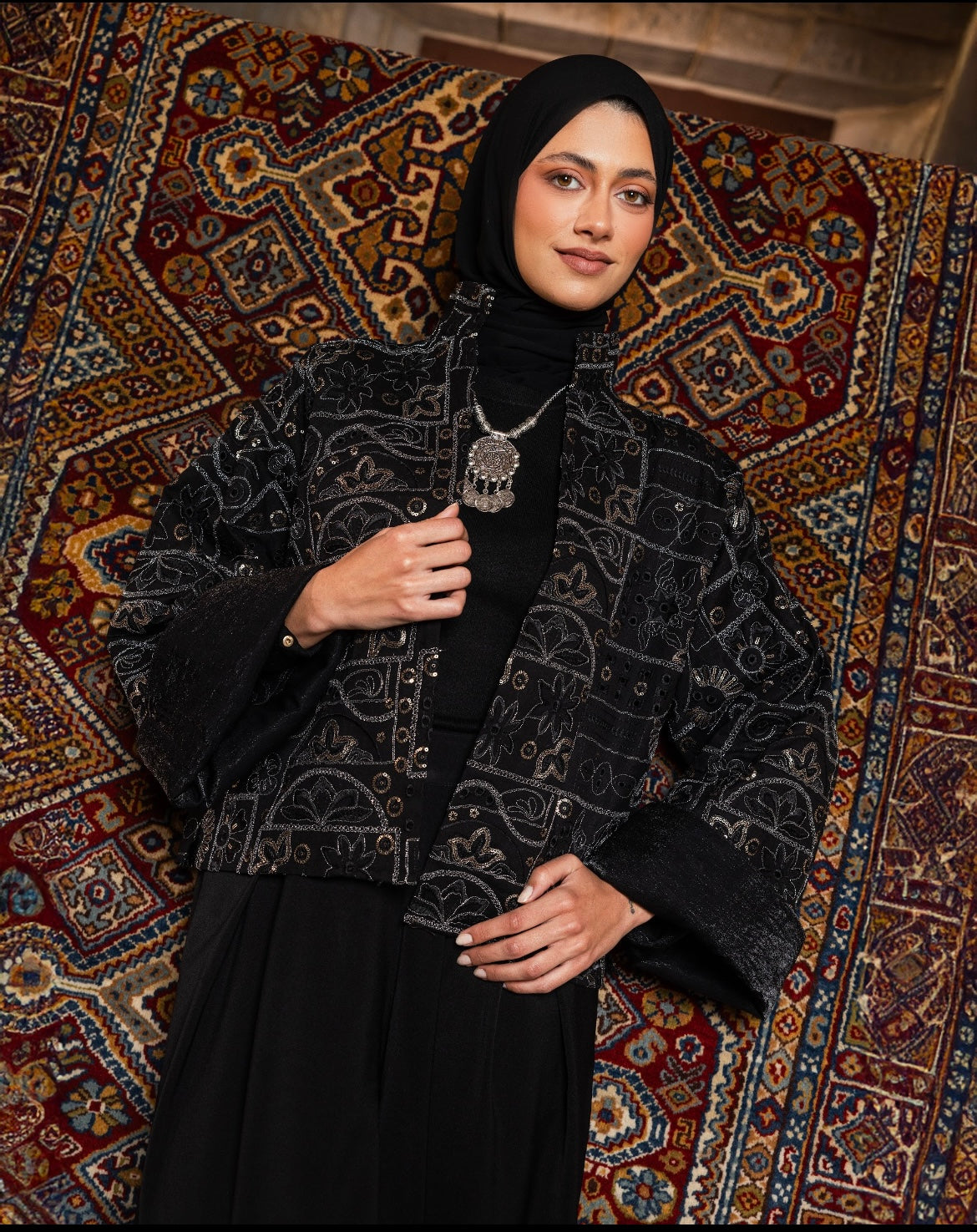 Bariq Jacket in Black