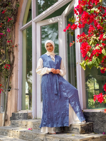 Iris Dress in blue